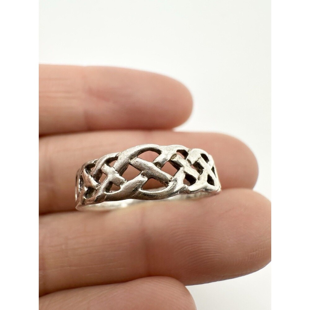 Sterling Silver Woven Celtic Knot Ring Size 7